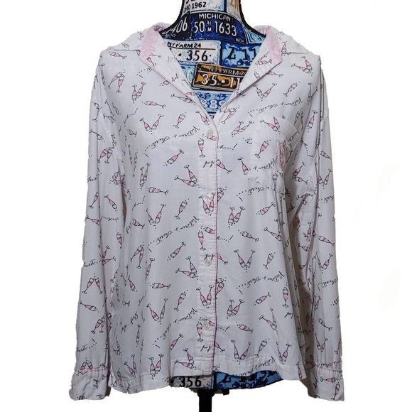 Victoria's Secret Flannel w Embroidered Pocket - Picture 2 of 10